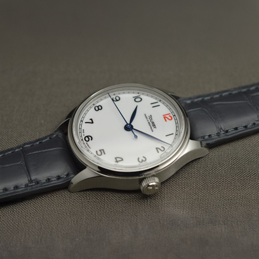 Marine Automatic Enamel AD 37