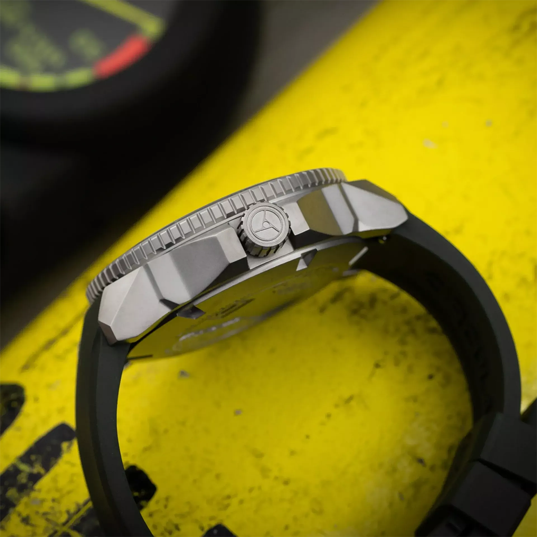 DiveSport Titanium Blue